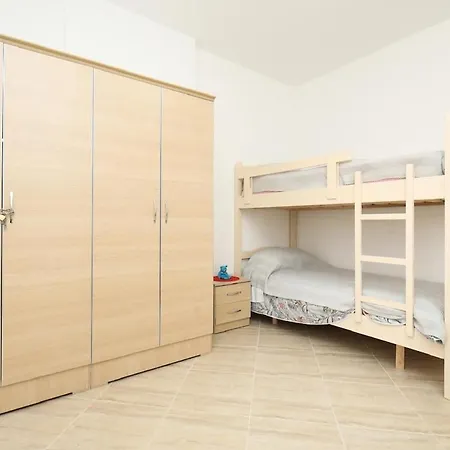 Apartment 2 Bedroom Apartment, Vlore