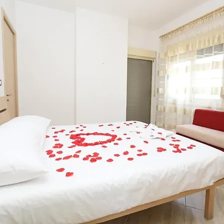 Apartment 2 Bedroom Apartment, Vlore