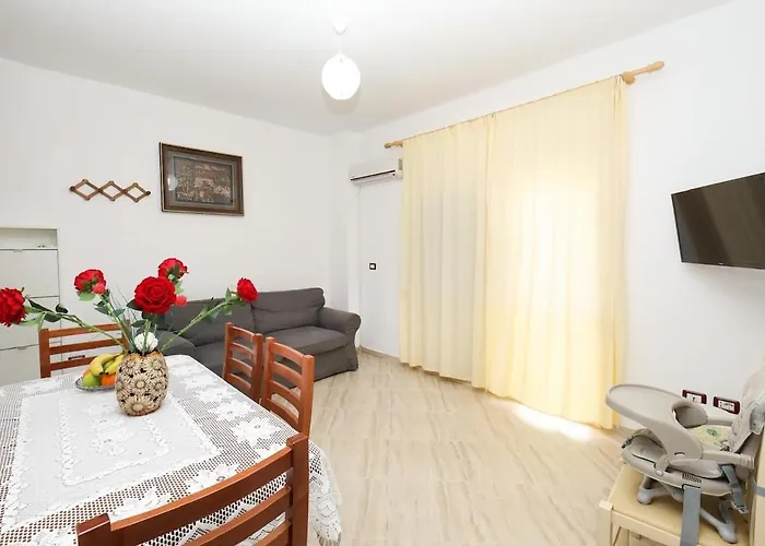 2 Bedroom Apartment, * Vlorë