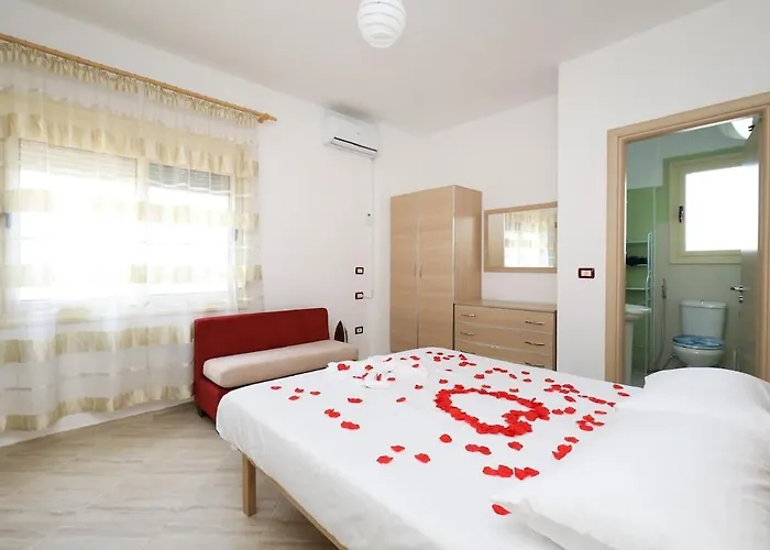 2 Bedroom Apartment,