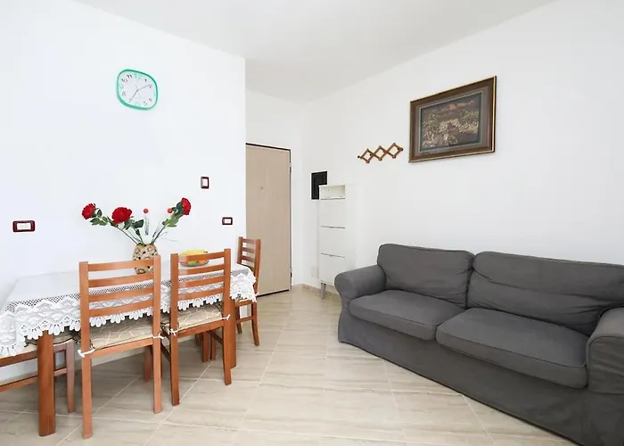 Appartement 2 Bedroom Apartment, *